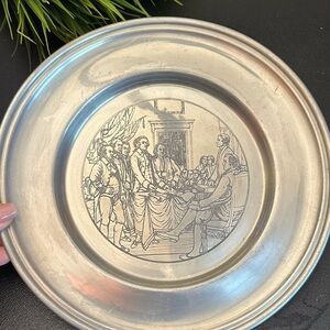 Decorative Pewter Plate with Historic Engraving - Silver Tone